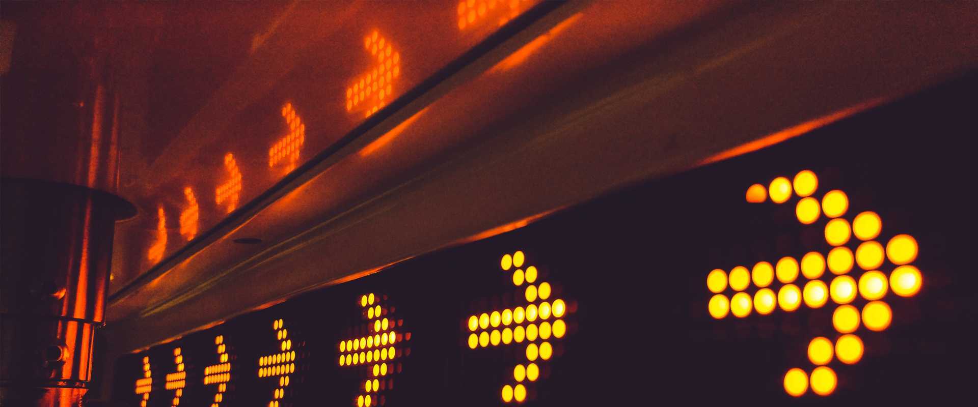 Header sign closeup 01