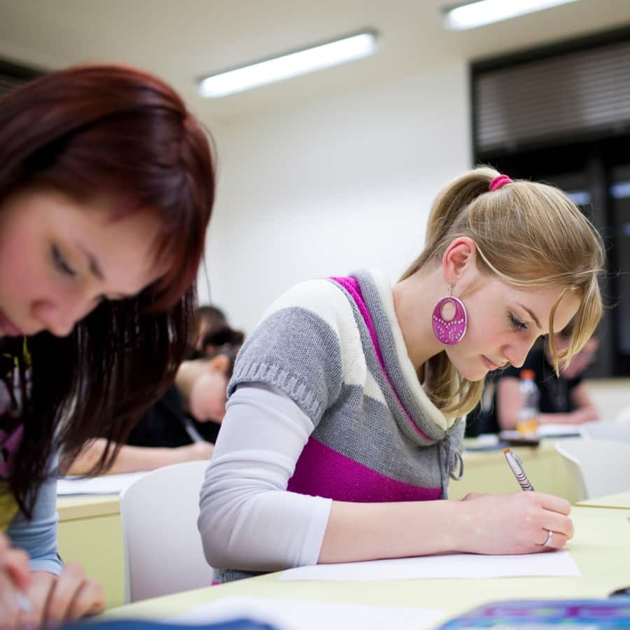 Is students teens 01 Is students teens 01